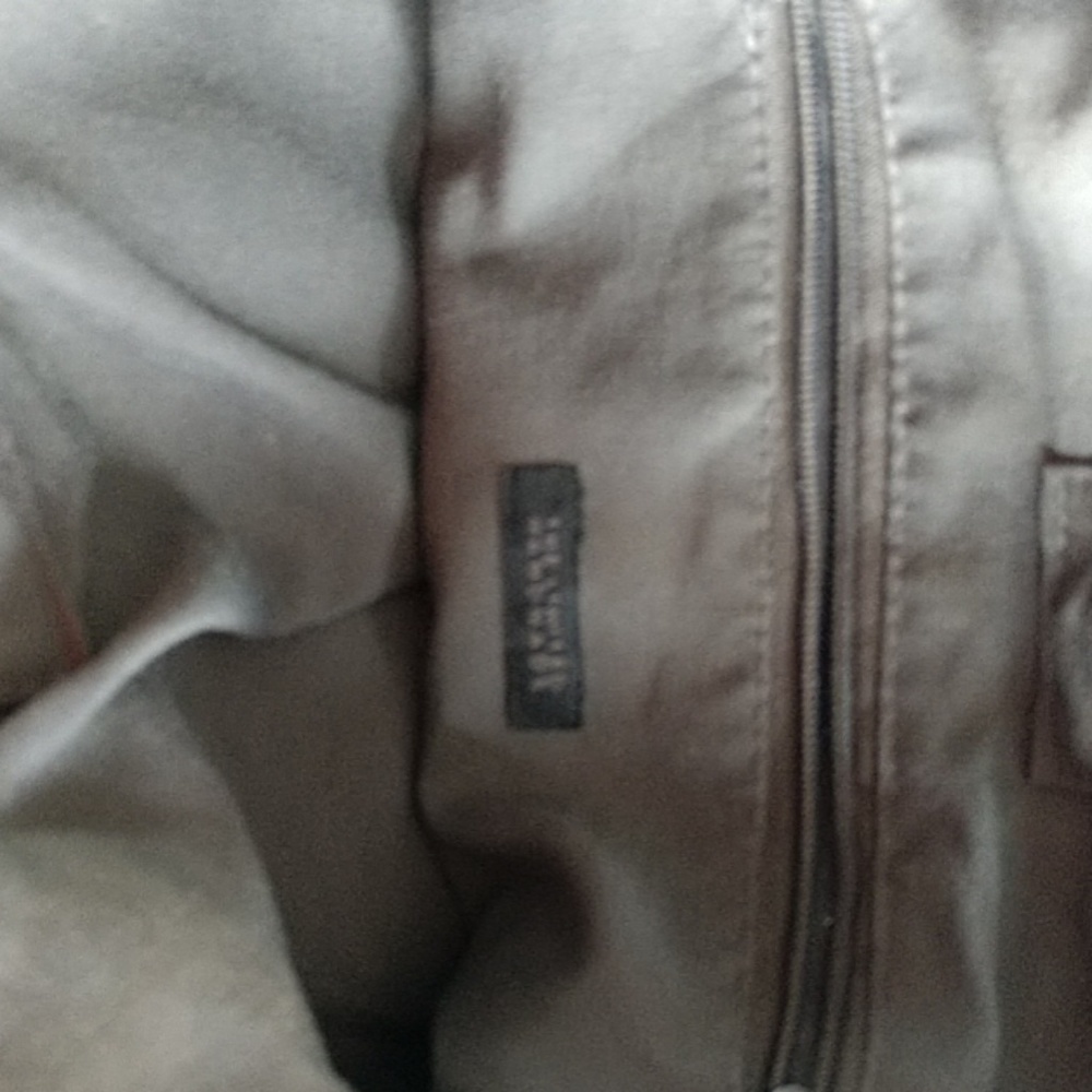 Purse - Picture 2 of 4